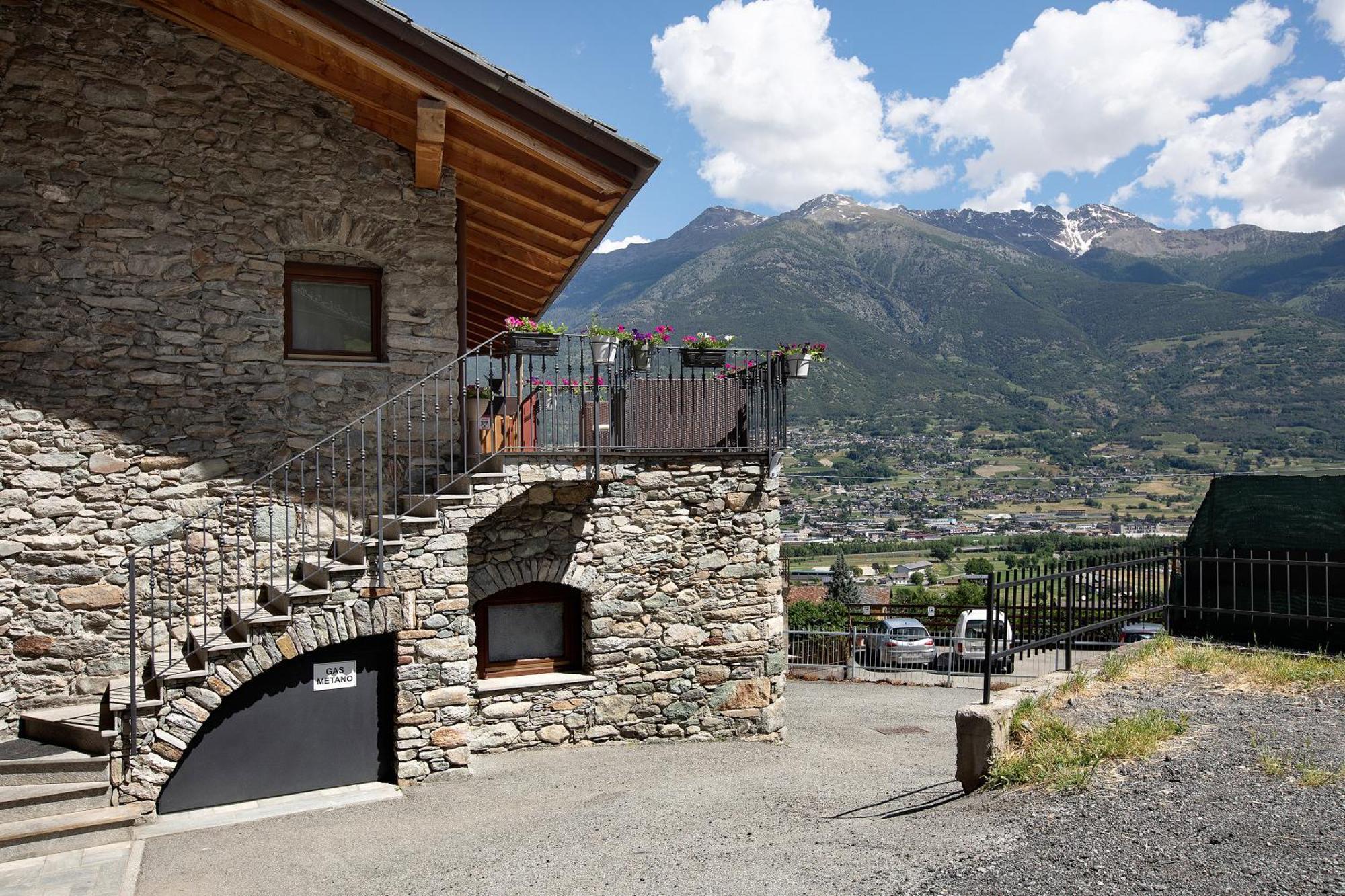 Maison Bebe Comboe Aosta Bagian luar foto
