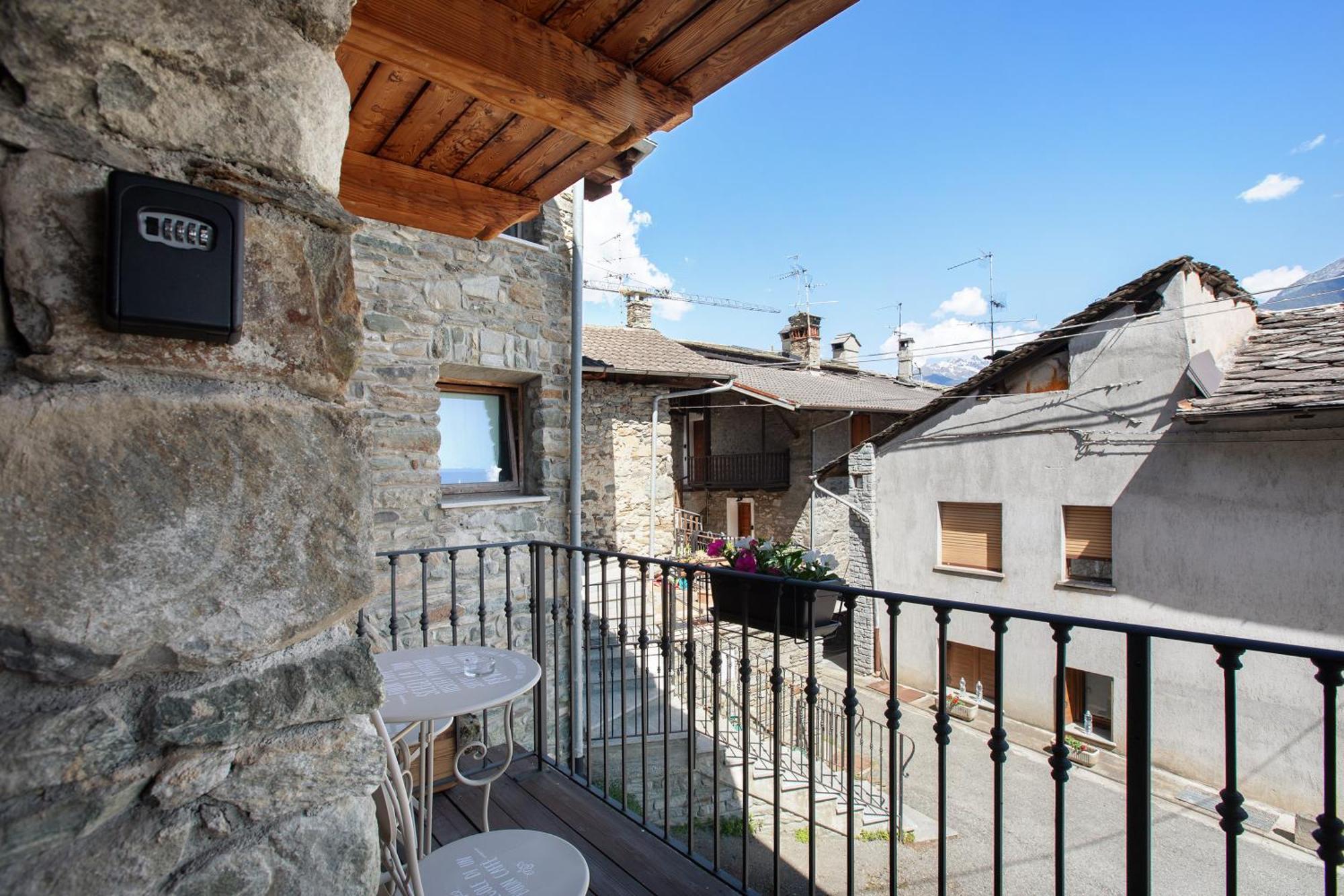 Maison Bebe Comboe Aosta Bagian luar foto